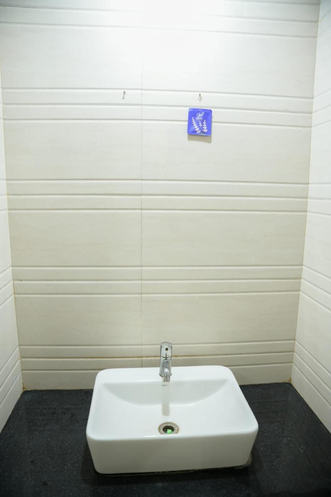 Hotel Sachidanand Shirdi Luaran gambar