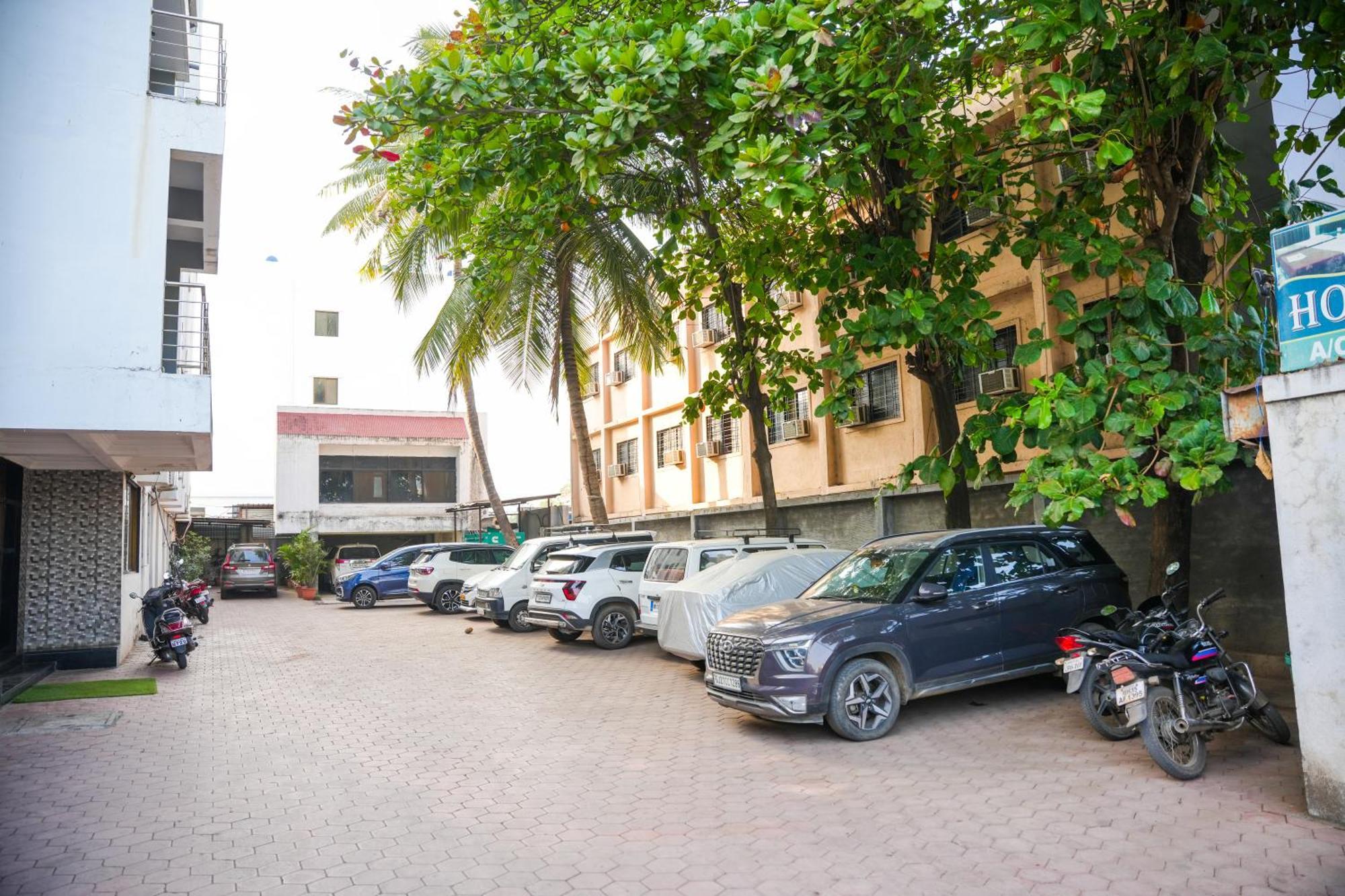 Hotel Sachidanand Shirdi Luaran gambar