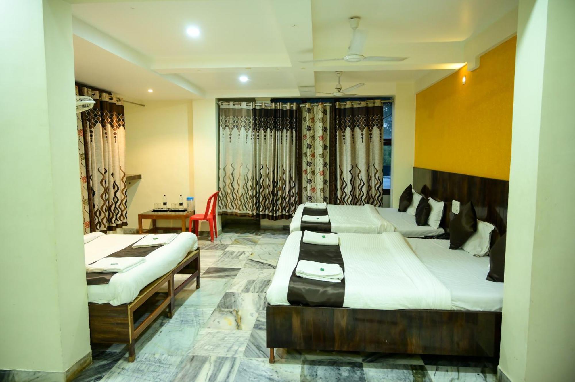 Hotel Sachidanand Shirdi Luaran gambar