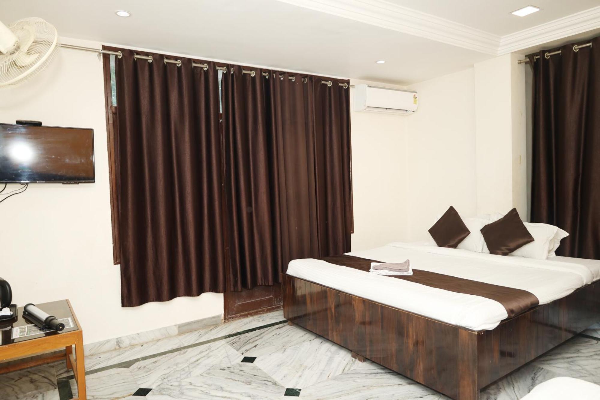 Hotel Sachidanand Shirdi Luaran gambar