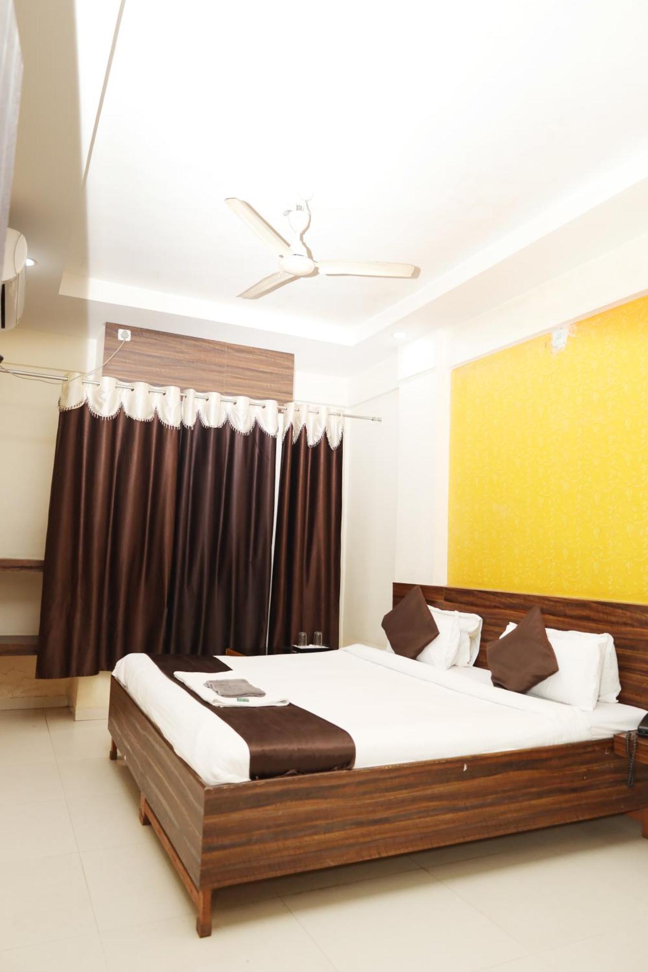 Hotel Sachidanand Shirdi Luaran gambar