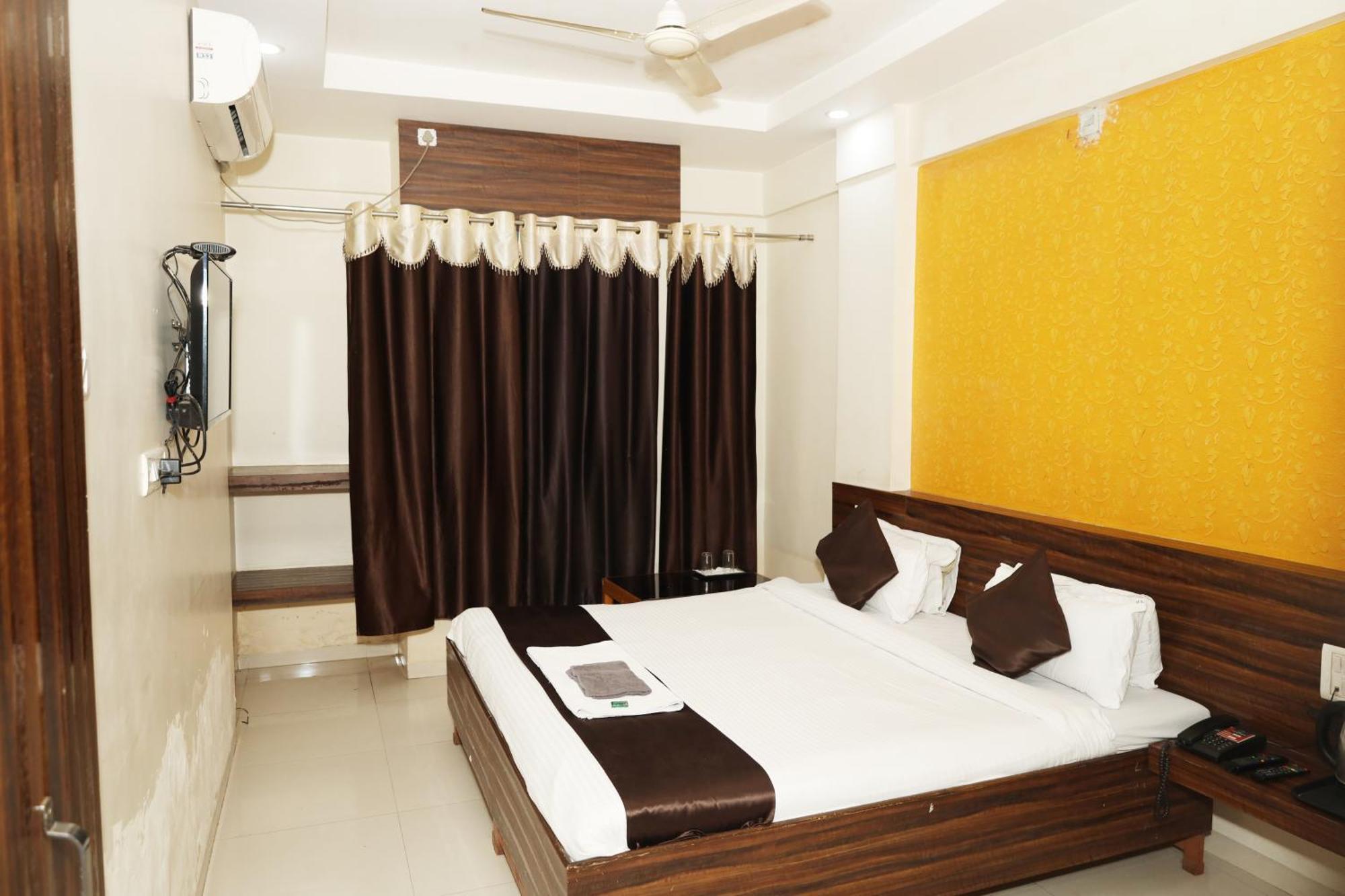 Hotel Sachidanand Shirdi Luaran gambar